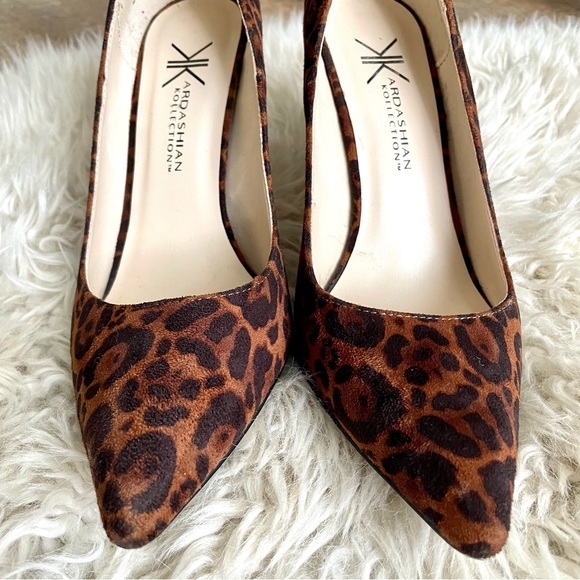 Leopard Print Kardashian Kollection Pointed Heels - Picture 4 of 9